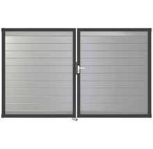 Doppelflügeltor aus Aluminium mit Griff