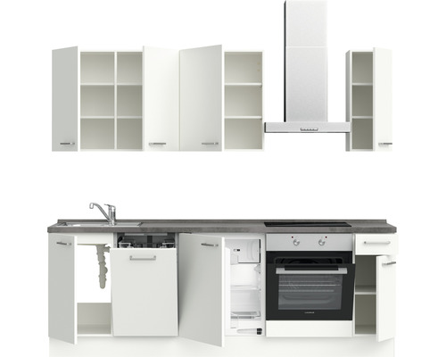 Küchenzeile mit Spüle, Herd, Dunstabzugshaube und Schränken