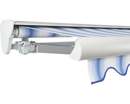 SOLUNA Halbkassettenmarkise Classic 3,5x3 Stoff Dessin 320234 Gestell E6EV1 silber eloxiert Antrieb links inkl. Motor und Wandschalter Detailansicht einer Markise mit Streifenmuster