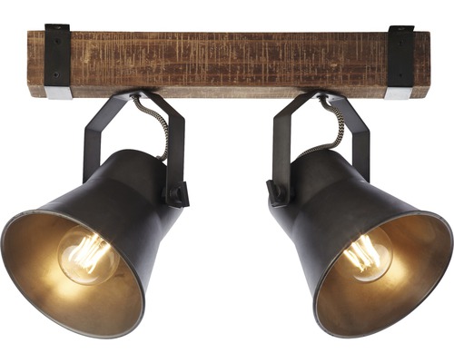 Plafonnier avec deux spots sur une poutre en bois