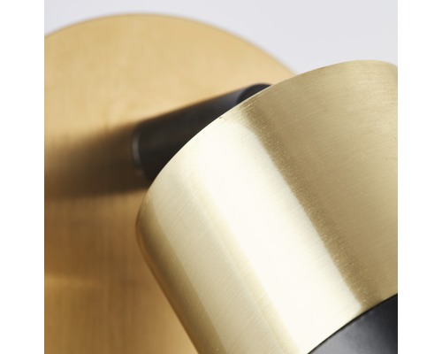 Detailaufnahme einer Wandleuchte aus Metall