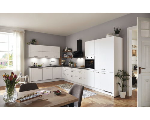 Cuisine en angle équipée nobilia elements Urban 540 cm façade blanche mate, corps blanc variante à droite monté