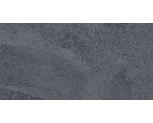 FLAIRSTONE Feinsteinzeug Terrassenplatte Valley Antracite rektifizierte Kante 120 cm x 60 cm x 2 cm Nahaufnahme einer grauen Schieferfliese mit strukturierter Oberfläche