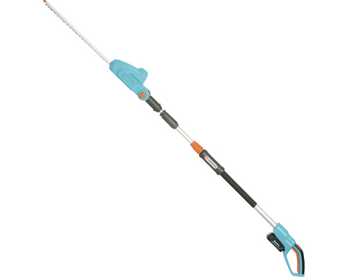 Gardena Akku-Teleskop-Heckenschere für den Gartenschnitt