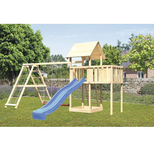 Aire de jeux avec cabane en bois, toboggan et balançoire dans le jardin
