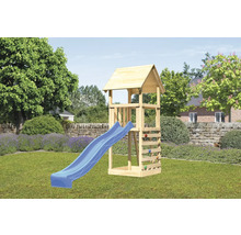 Spieltürmchen mit Rutsch und Kletterwand im Garten