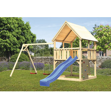 Spielplatz mit Schaukel, Rutsche und Kletterwand aus Holz
