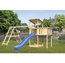 Spielturm mit Schaukel und Rutsche aus Holz im Garten