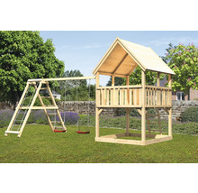 Holzspielplatz mit Schaukel, Klettergerüst und Spielhaus im Garten.