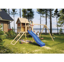 Aire de jeux avec cabane, toboggan et balançoire pour enfants dans le jardin