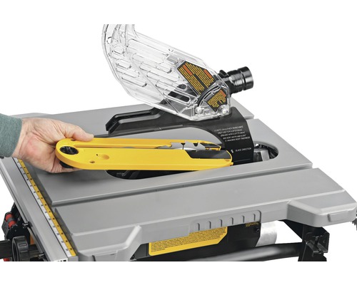 Scie circulaire sur table avec dispositif de protection et couteau diviseur