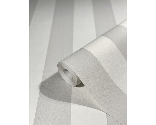 Rouleau de papier peint à rayures