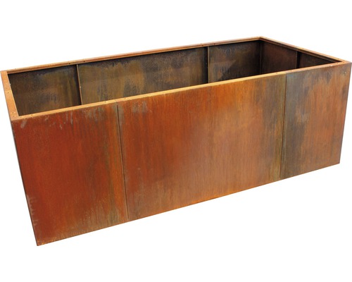 Jardinière rectangulaire en acier avec aspect rouille.