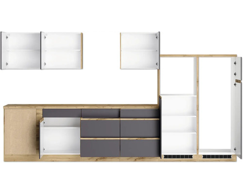 Küchenzeile mit Schränken und Schubladen