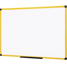 Weißwandtafel mit gelbem Rahmen
