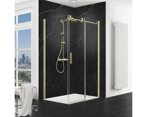 Duschtür mit Seitenwand mit Gleittür/Schiebetür SCHULTE MasterClass ExpressPlus 140 x 90 cm Profil gold Klarglas Türanschlag rechts Seitenwandanschlag links Eckdusche mit goldfarbenem Rahmen und schwarzer Marmorwand im Badezimmer.