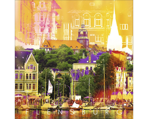 Ansicht der Stadt Flensburg mit Gebäuden und Booten