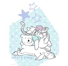 Illustration von Winnie Puuh, Ferkel, Tigger und I-Aah, die aufeinander gestapelt schlafen