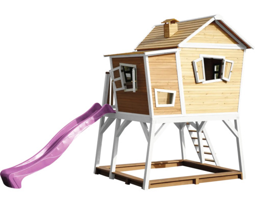 Spielhaus aus Holz mit Rutsche und Sandkasten