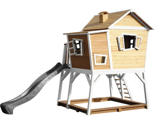 Spielhaus aus Holz mit Rutsche und Sandkasten