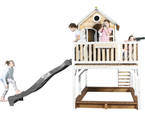 Tour de jeu avec toboggan, bac à sable et enfants qui jouent