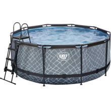 Piscine hors sol avec échelle et surface d''eau