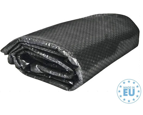 Couverture de piscine pliée