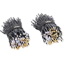 Deux guirlandes lumineuses groupées avec des diodes électroluminescentes blanc chaud et blanc froid