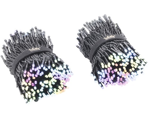 Deux guirlandes lumineuses Twinkly en faisceau avec des lumières colorées