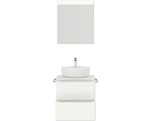 Weißes Badezimmerset mit Waschtisch, Aufsatzwaschbecken und beleuchtetem Spiegel