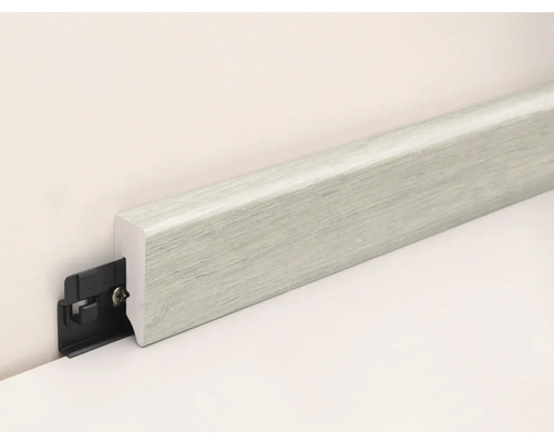 Plinthe avec clip de fixation pour montage mural.