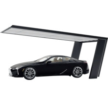 Voiture noire sous un auvent de terrasse moderne