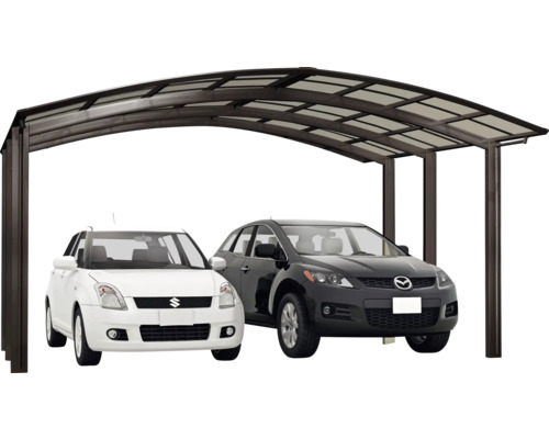 Double carport avec deux voitures garées