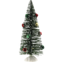 Dekorativer Weihnachtsbaum mit kleinen Glocken