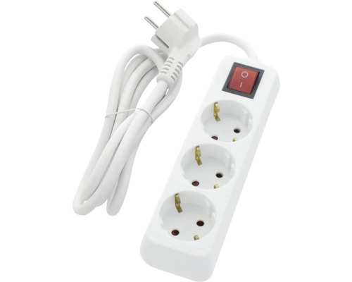 Dreifachsteckdose mit Schalter und Stecker
