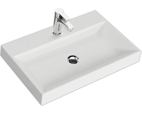 Vasque rectangulaire en céramique avec robinet