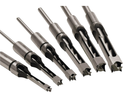 Plusieurs mèches à mortaiser carrées en acier