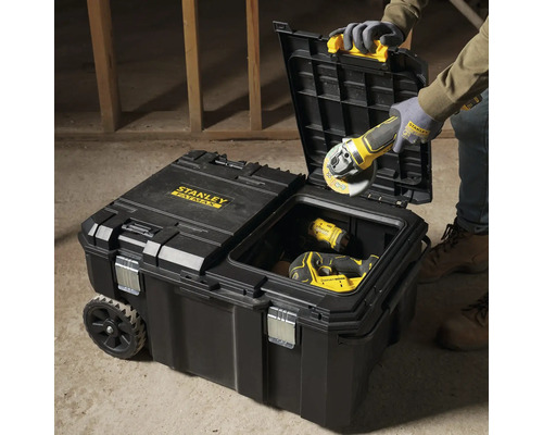 Boîte à outils à roulettes Stanley Fatmax avec outils