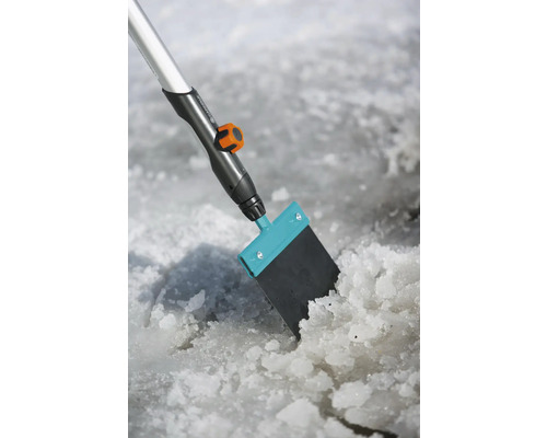 Outil de jardin pour enlever la glace et la neige