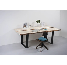 Bureau avec bureau en bois avec pieds en métal et chaise de bureau