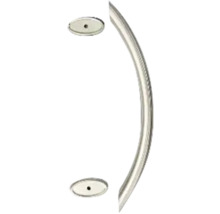 Türgriff aus Metall mit ovalen Rosetten