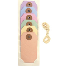 Étiquettes en papier multicolores avec ficelle
