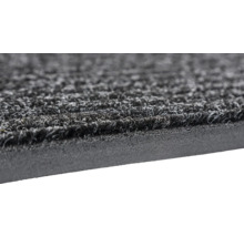 Vue détaillée d''un tapis de sol avec surface en fibres et dos en caoutchouc