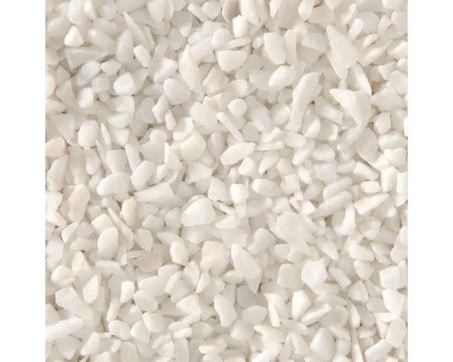 Gros plan sur des graviers décoratifs blancs.