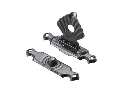 Fermeture de meuble en métal, en deux parties