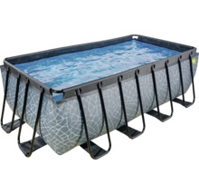 Piscine hors sol rectangulaire avec cadre en acier et eau