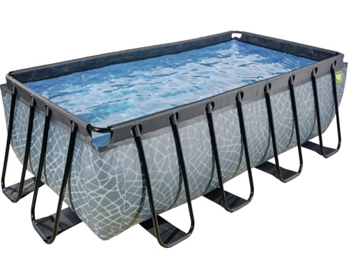 Piscine hors sol rectangulaire avec cadre en acier et eau