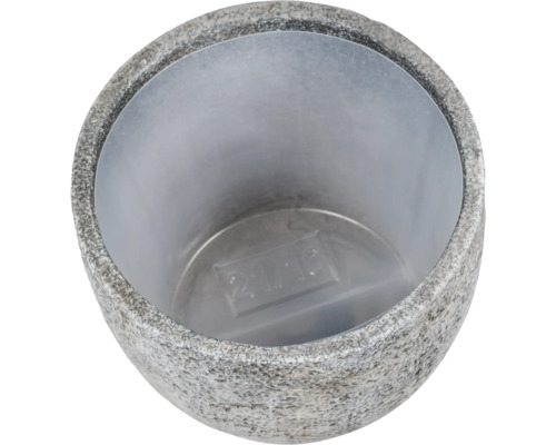 Pflanzgefäß aus Stein mit Kunststoffeinsatz