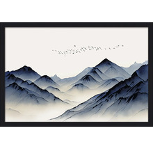 Gerahmtes Bild mit Berglandschaft und Vogelschwarm