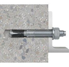 Ancrage métallique avec écrou dans un mur en béton